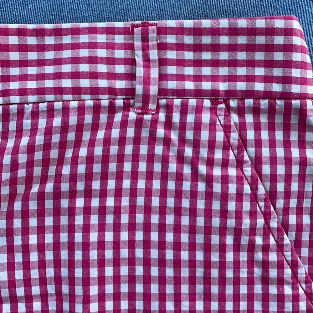 ⭐️NWT⭐️ J. Crew Shorts ⭐️ Size 8 ⭐️ - Picture 2 of 3